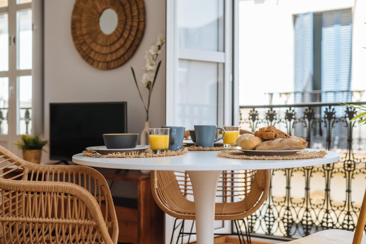 Hostly Rivero 2A Center Loft-Fibre-Communal Terrace-Parking Optional-Cless Sevilla Exteriör bild