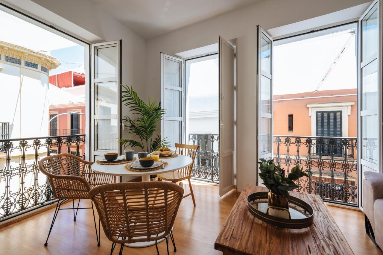 Hostly Rivero 2A Center Loft-Fibre-Communal Terrace-Parking Optional-Cless Sevilla Exteriör bild